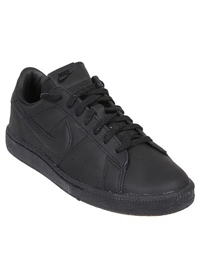 Comme Des Garçons Comme Des Garcons Sneakers Black