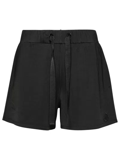 Moncler Logo Patch Drawstring Shorts In Black
