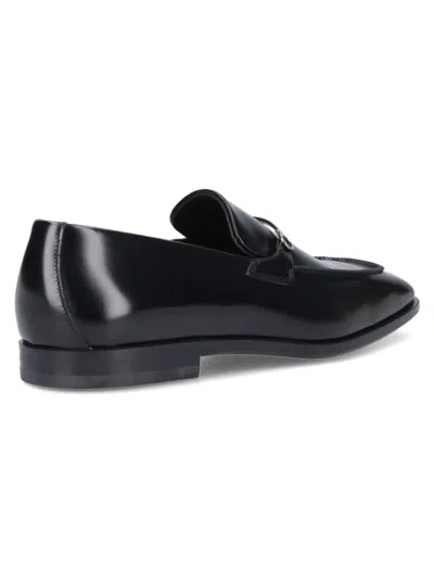 Ferragamo Gancini Loafers In Black