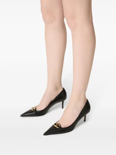 Valentino Garavani Valentino Vlogo Pointed-toe Calfskin Pumps In Black