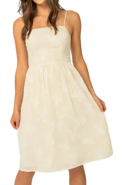 Gilli Square Neck Textured Midi Dress In Cream In White