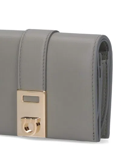 Ferragamo Hug Leather Wallet In Grey