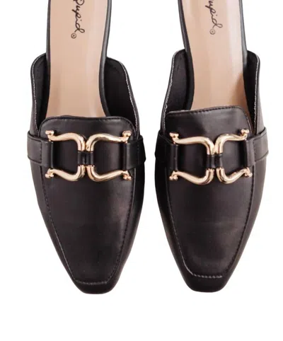 QUPID ELLA FAE SLIDES IN BLACK 