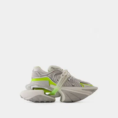 Balmain Sneaker In Yellow