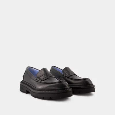 Versace Smooth Leather Adriano Loafers In In Black