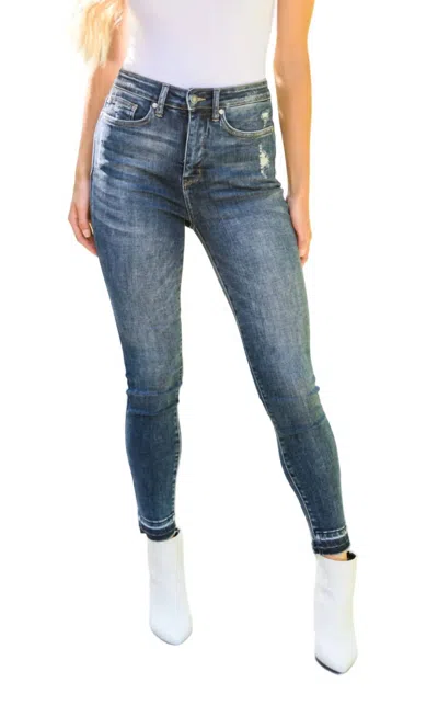 JUDY BLUE HI-WAISTED TUMMY CONTROL JEANS IN DARK WASH 