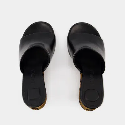Jacquemus Les Doubles Mules In Black
