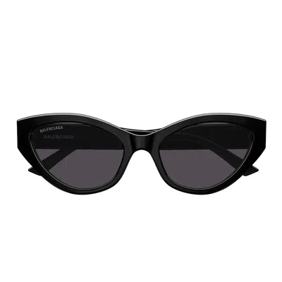 Shop Balenciaga Sunglasses In Black