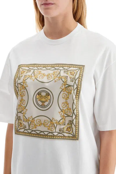 Shop Versace "oversized T-shirt - The In Bianco