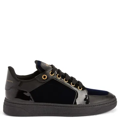 Shop Giuseppe Zanotti Sneakers In Black