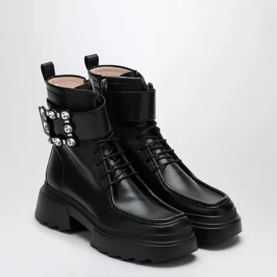 Roger Vivier Wallaviv Black Leather Boots In Black