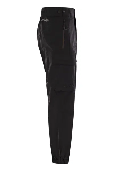 Moncler Black Trousers With Cargo Pockets In Black