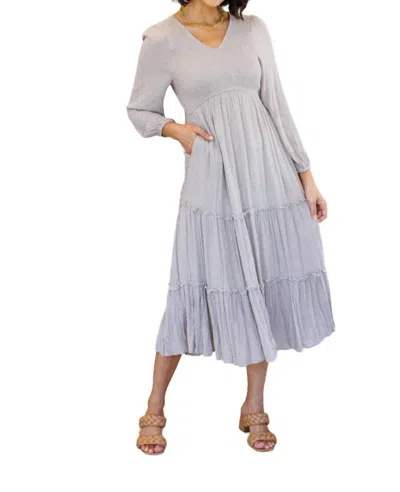 Hayden La Easy Come, Easy Go Tiered Midi Dress In Heather In Grey