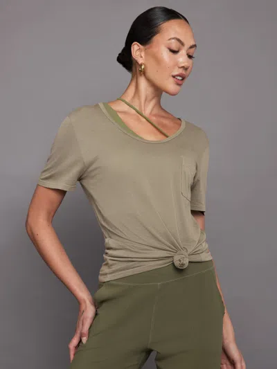 Carbon38 Short Sleeve Pocket Tee In Silversage