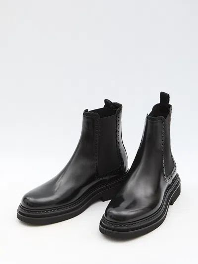 Dolce & Gabbana Brushed Leather Chelsea Boots In Black