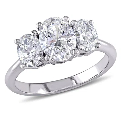 Mimi & Max 1 1/2ct Tw Oval-cut Diamond 3-stone Engagement Ring In 18k White Gold In Silver