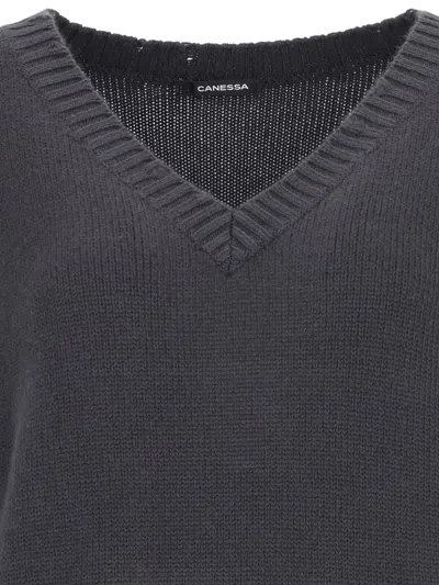Canessa Destroyed Details Sweater In Gray Cashmere In Grey