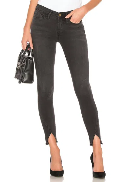 Frame Le Skinny De Jeanne Jean In Wheatly In Multi