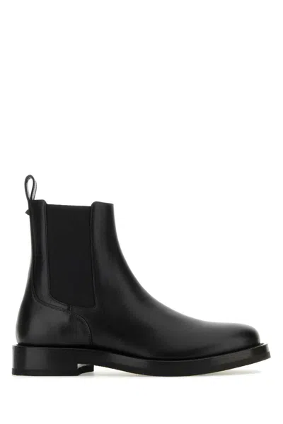 Valentino Studded Leather Ankle Boots With Elastic Panels In Black