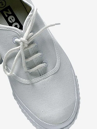 Zeco Schoolwear Kids School Lace Up Plimsolls In White