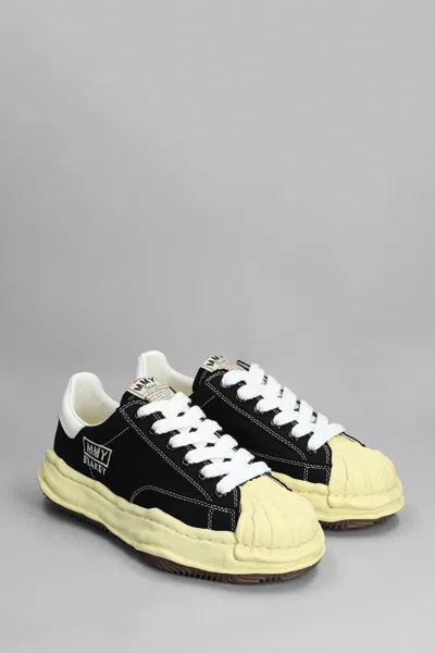 Miharayasuhiro Maison Mihara Yasuhiro Black Canvas Blakey Low Top Sneakers In Black