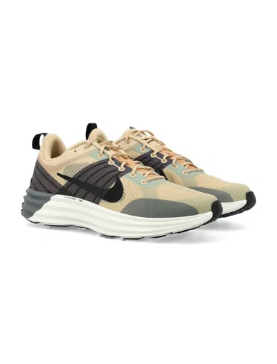 Nike Lunar Roam Sneakers In Sesame