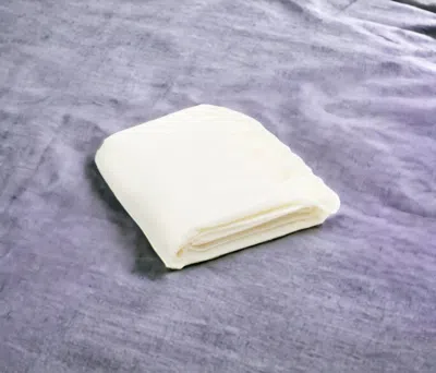 Homezia Creamy Milk Soft Acrylic Herringbone Throw Blanket