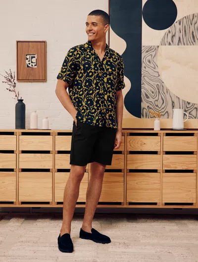 Frescobol Carioca Sergio Seersucker Shorts In Black