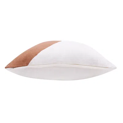 Homezia 20" X 20" Brown And Ivory 100% Cotton Abstract Zippered Pillow