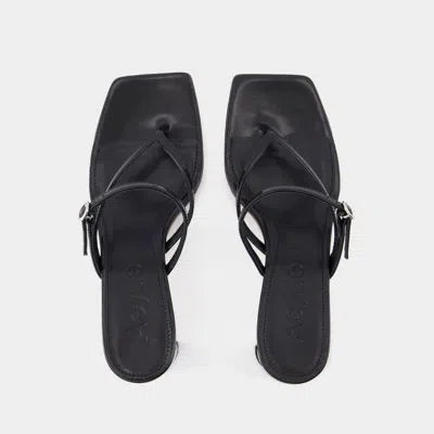 Aeyde Giselle Leather Sandals In Black