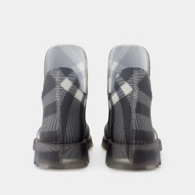 Burberry Marsh Check Rubber Rain Booties In Black