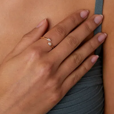 Astrid &amp; Miyu Pear Cluster Ring