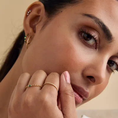 Astrid &amp; Miyu Ridged Band Ring In Solid Gold