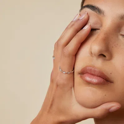 Astrid &amp; Miyu Twist Ring