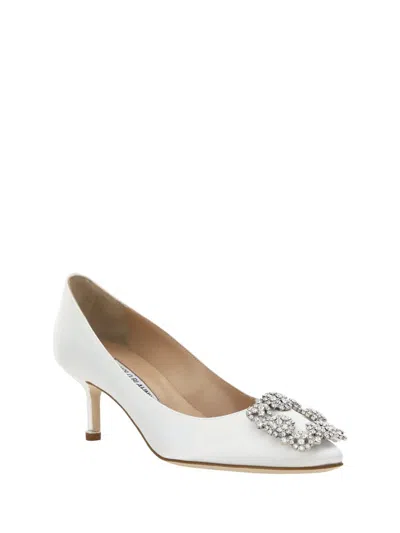 Shop Manolo Blahnik Pumps In Mcrm