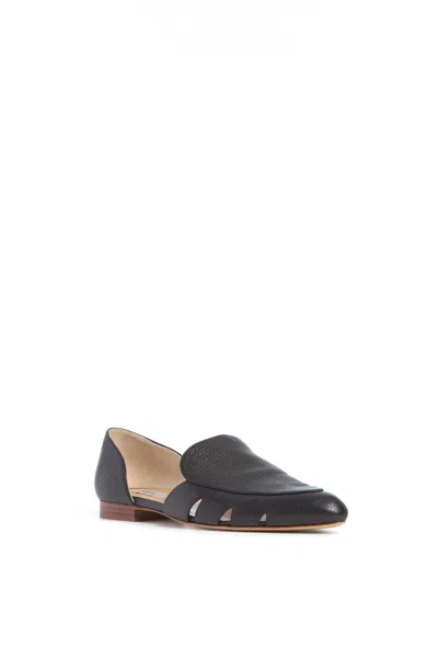 Gabriela Hearst Rory Flat Shoe In Black Textured Leather In Black