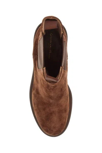 Gianvito Rossi Chester Chelsea Boots In Brown