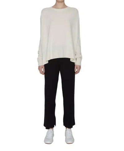 Maison De Papillon Una Cashmere Crewneck Sweater In Creme In Beige