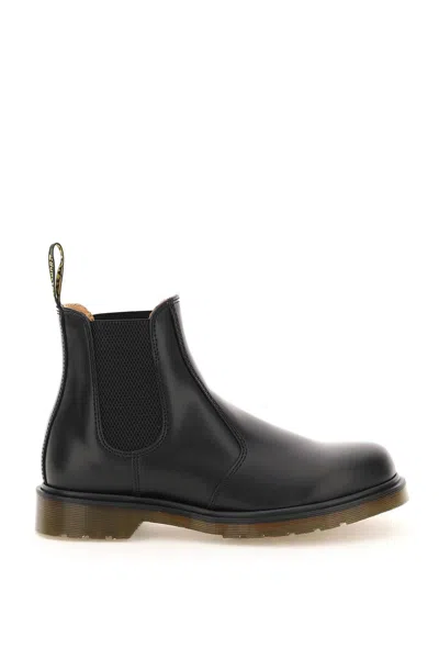 Shop Dr. Martens' Dr.martens Smooth Leather 2976 Chelsea Boots In Black