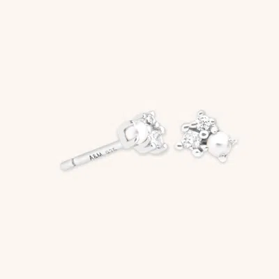 Astrid &amp; Miyu Pearl &amp; Crystal Stud Earring