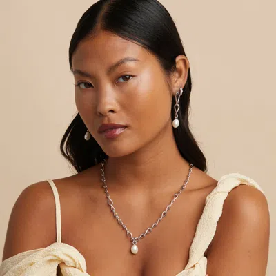 Astrid &amp; Miyu Infinity Pearl Statement Studs