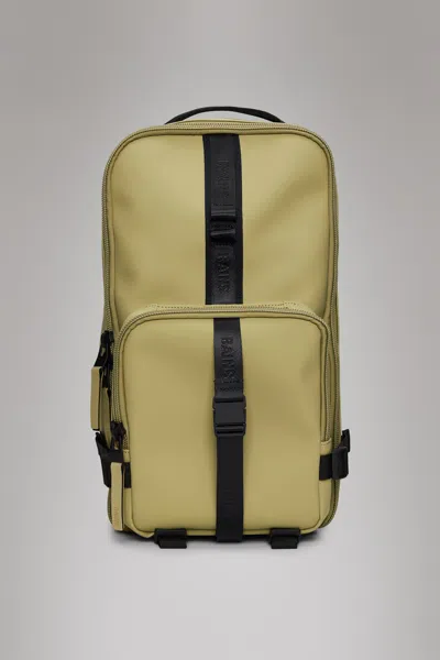 Rains Trail Rucksack In Khaki