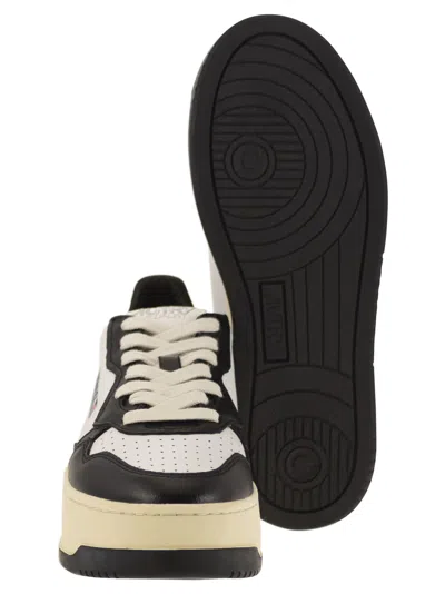Autry Sneakers In Black