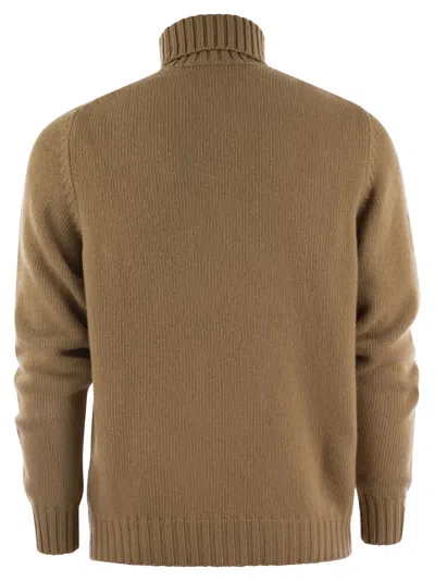 Fedeli Wool And Cashmere Turtleneck Jumper In Camel
