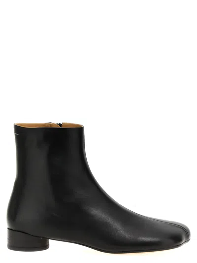 Mm6 Maison Margiela Flat Ankle Boot Anatomic 3cm In Black