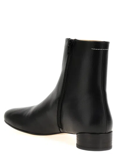 Mm6 Maison Margiela Flat Ankle Boot Anatomic 3cm In Black