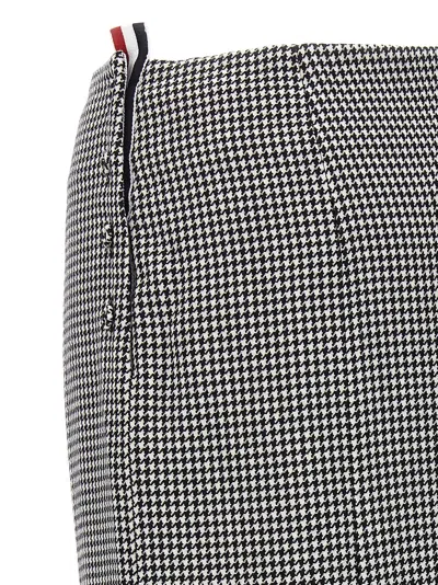 Thom Browne Houndstooth High-waisted Fitted Midi Skirt In 白色/黑色