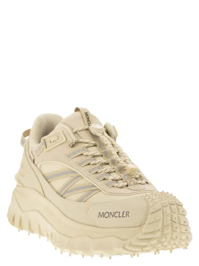 Moncler Trailgrip Gtx Sneakers In Beige