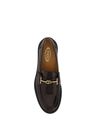 Tod's Loafers With Buckle And Golden Front In Mosto