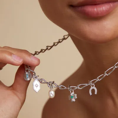 Astrid &amp; Miyu Small Pearl Charm
